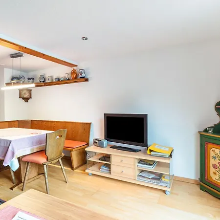 Haus Michler Apartamento *