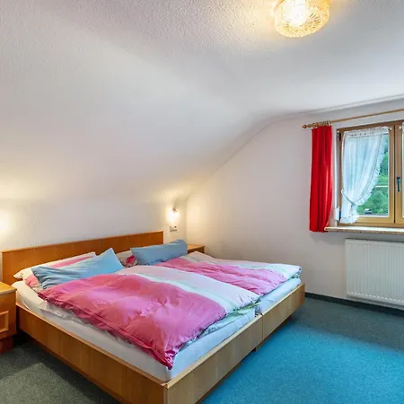Haus Michler Apartamento *